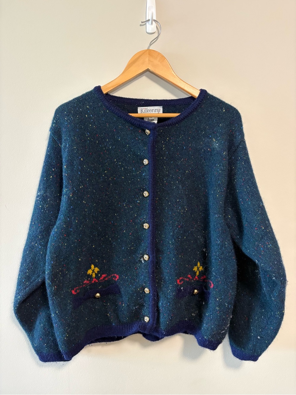 Vintage Kilkenny Cardigan Sweater Womens M Wool Embroidered